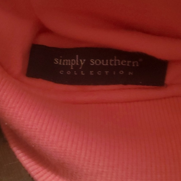 Simply Southern Pullover Size small - Picture 2 of 7